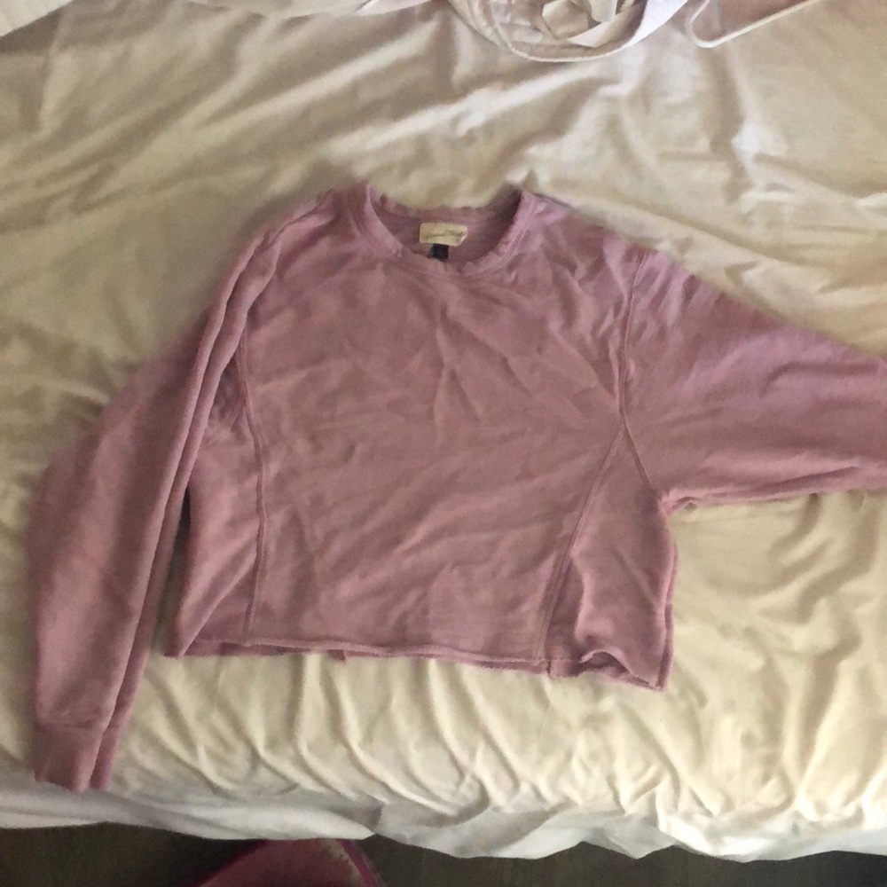 Long sleeve crop top size small like new